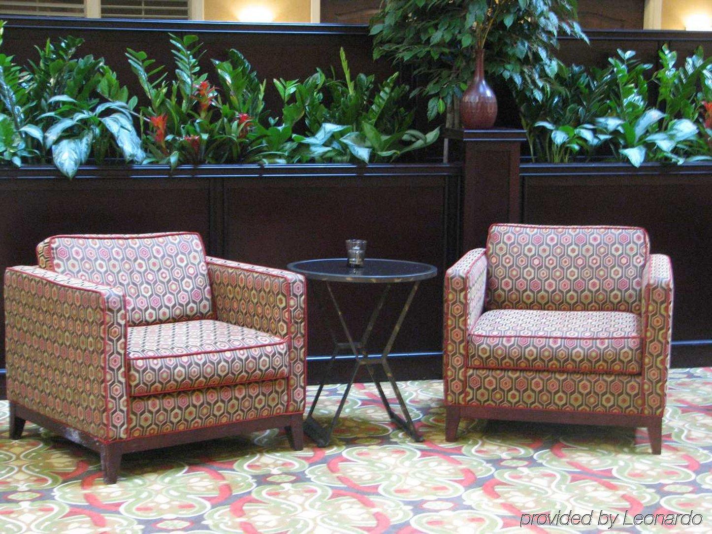 Embassy Suites Tampa - Brandon Heartland Interior foto